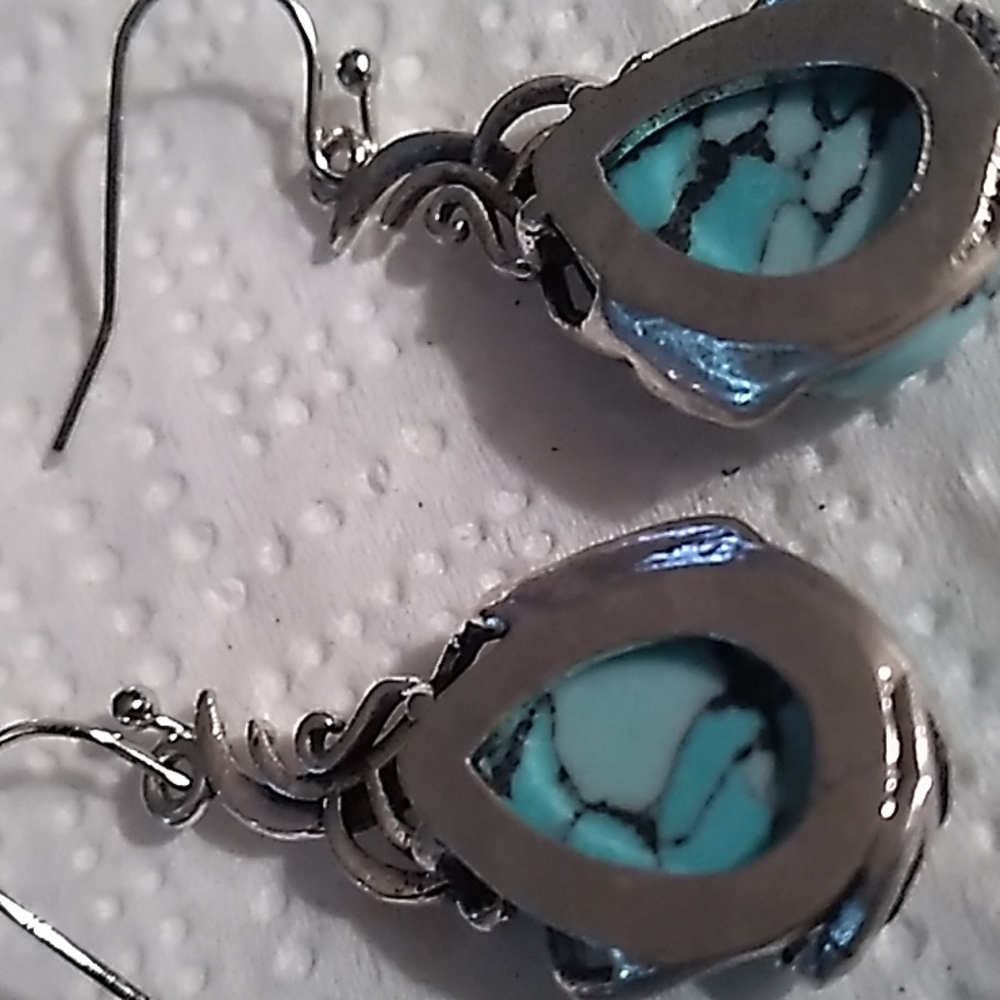 Turquoise earrings - Picture 2 of 2